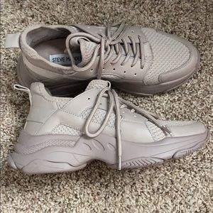 Steve Madden Chunky Shoe